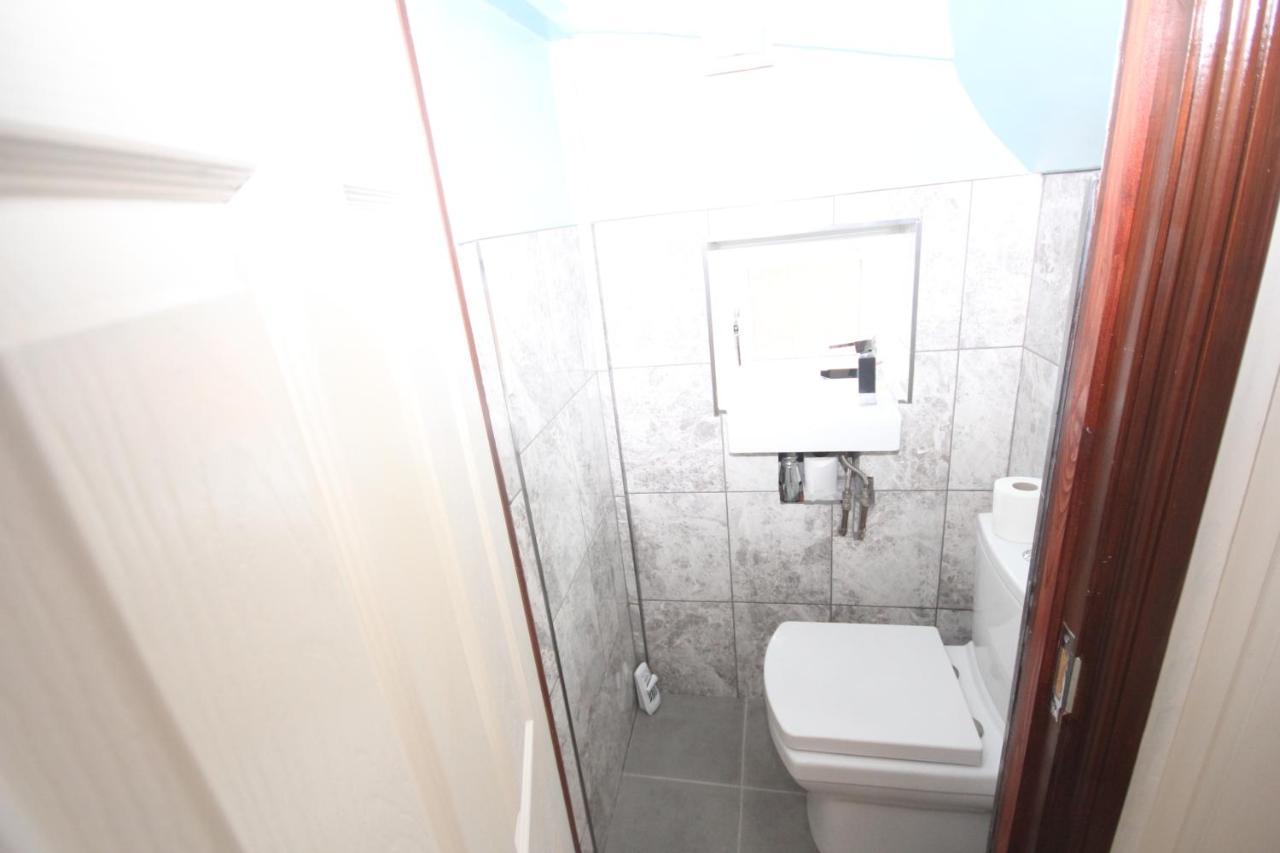 Kenton House Villa Harrow Luaran gambar