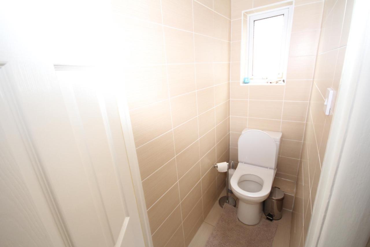 Kenton House Villa Harrow Luaran gambar